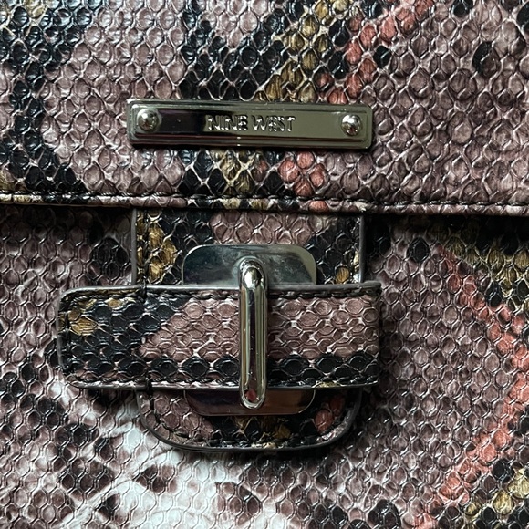 Nine West Python Pattern Crossbody Bag - Picture 3 of 5
